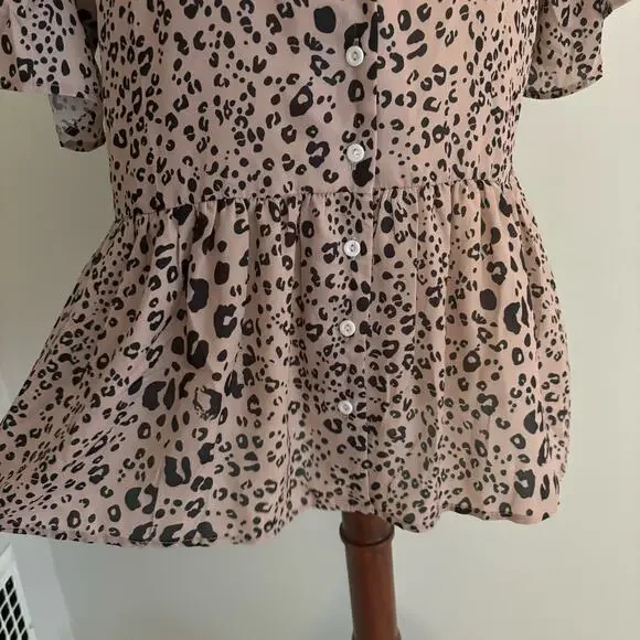 SHEIN Leopard Cheetah Print Brown Black Short Sleeve Top Button-Up Peplum Mediun - Picture 4 of 8